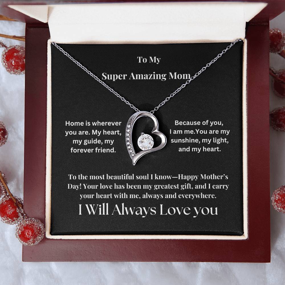 Amazing Super MOM Necklace